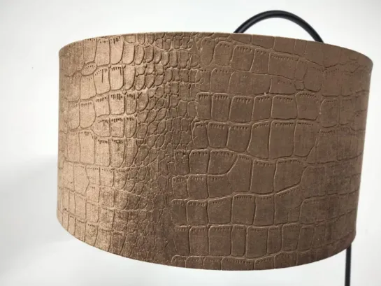 Gebogen vloerlamp