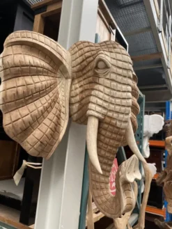 Houten olifantenkop