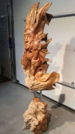 Indiaan uit wortel teak hout gesneden 210cm