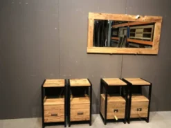 2 industrieel teak nachtkastjes