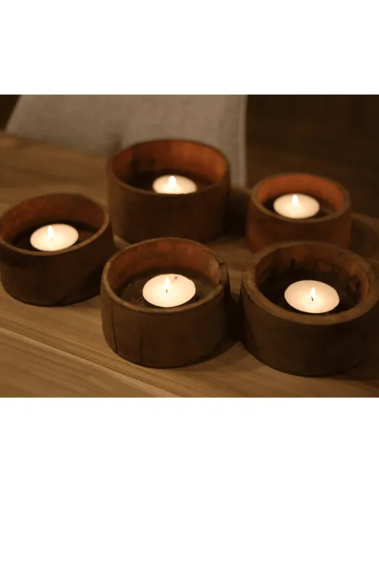 Kleine houten schaaltjes theelicht houders