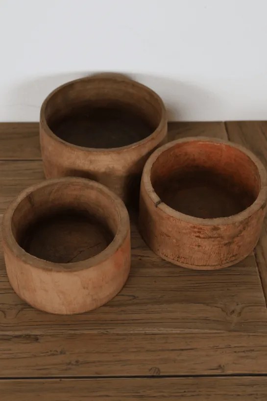 Kleine houten schaaltjes theelicht houders