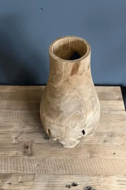 Mooie flessen vaas teak hout