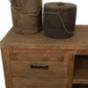 Oude houten pot met deksel en touw