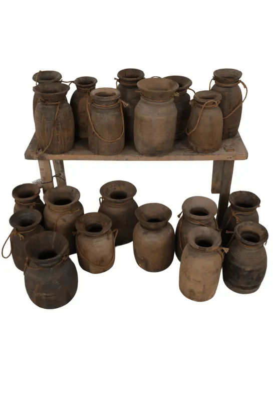 Oude Nepalese houten potten decoratief landelijk