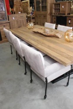 Oude teak eettafel