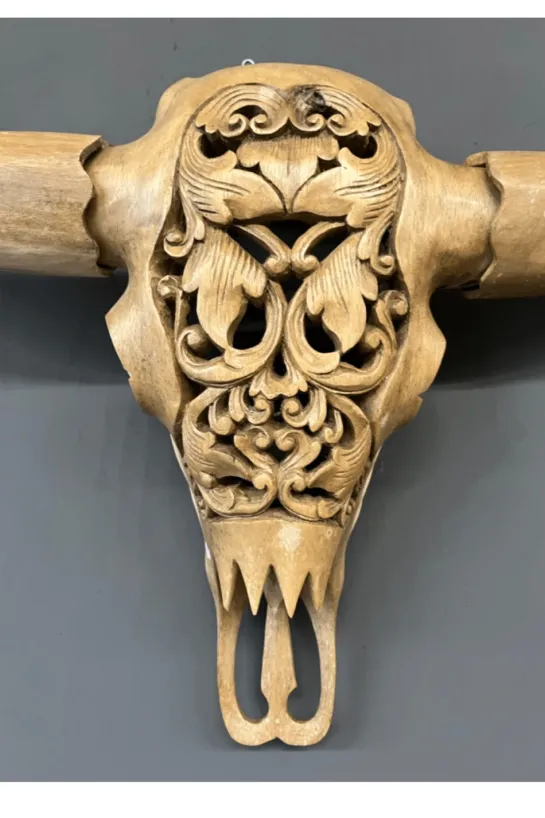 Runder schedel van hout