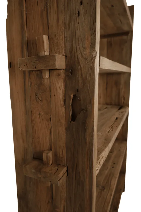 Stoer boekenrek oud hout