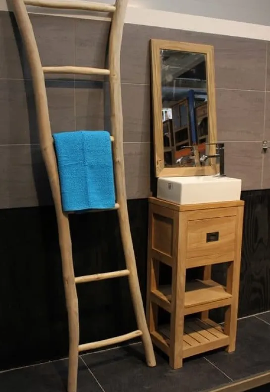 Teakhouten badkamermeubel met lades en planken