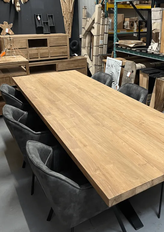 Teakhouten Eettafel met Zwarte Matrixpoot 280 cm