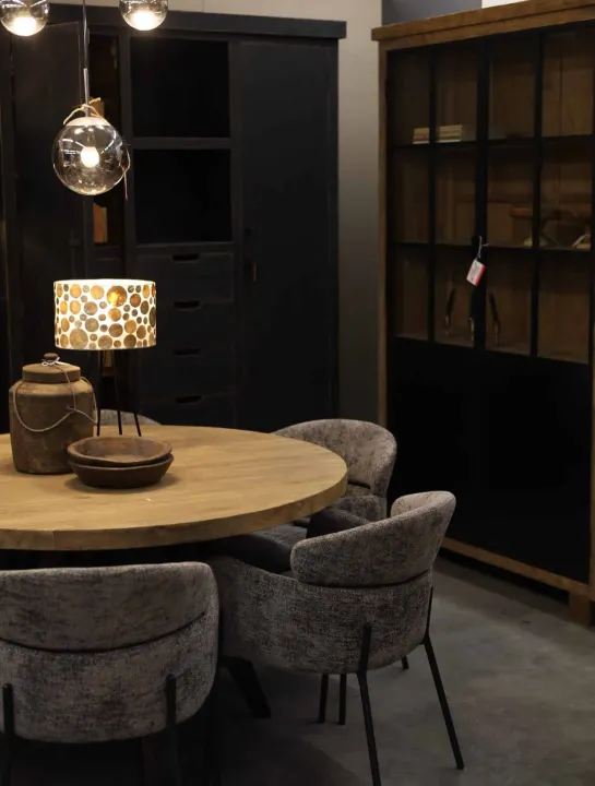 Teak houten ronde eettafel 130 cm met metalen poot