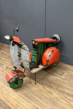 Vespa scooter decoratie