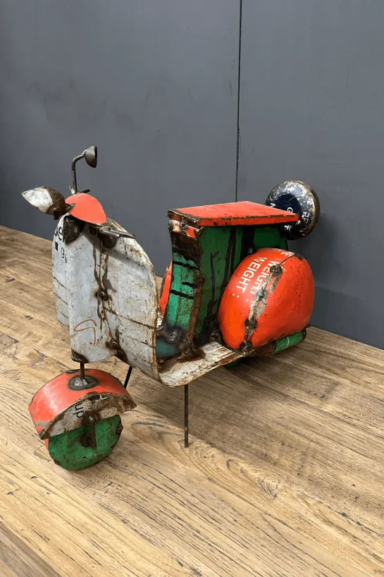 Vespa scooter decoratie