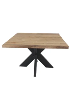 Vierkante eettafel