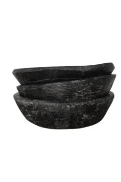Zwarte oude houten schaal